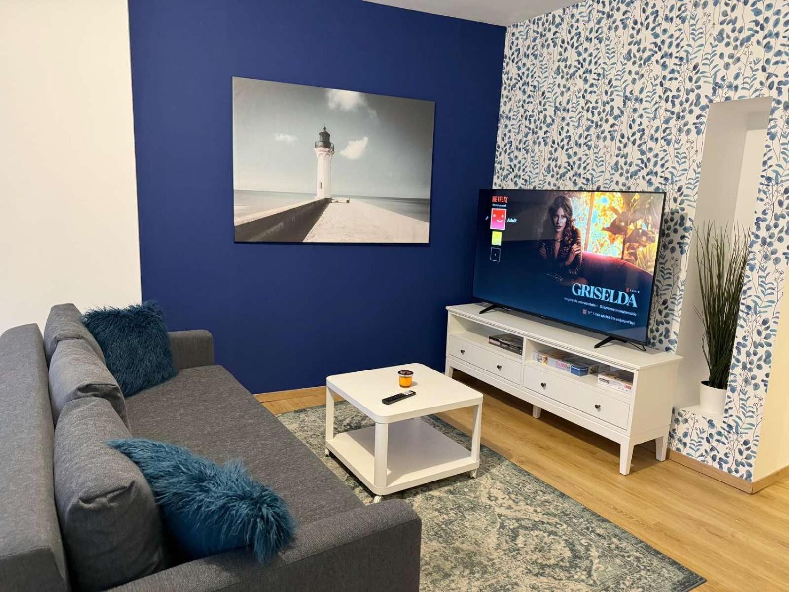 24 Chic & Cosy Grand Appart 88M2 Parking Gratuit Hypercentre Netflix 圣艾蒂安 外观 照片